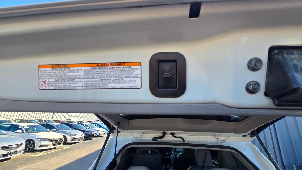 Toyota Sienna Limited Premium 7-Passenger 2020