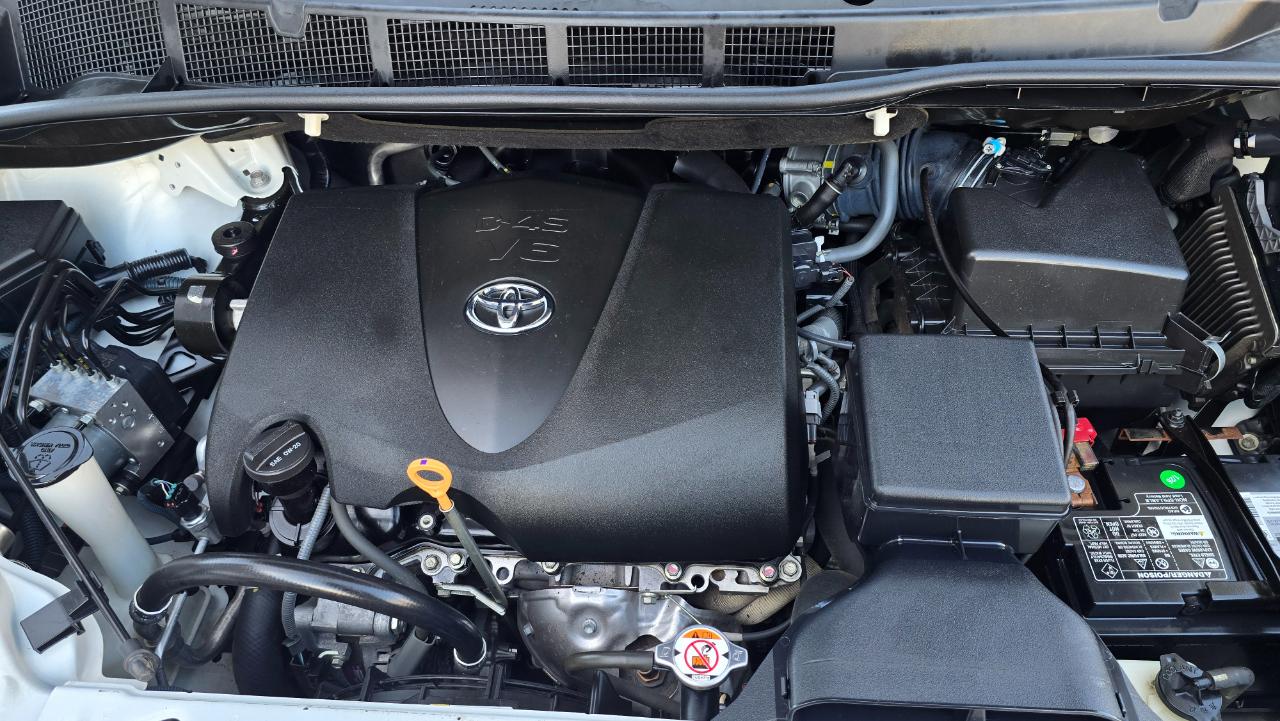 Toyota Sienna Limited Premium 7-Passenger 2020