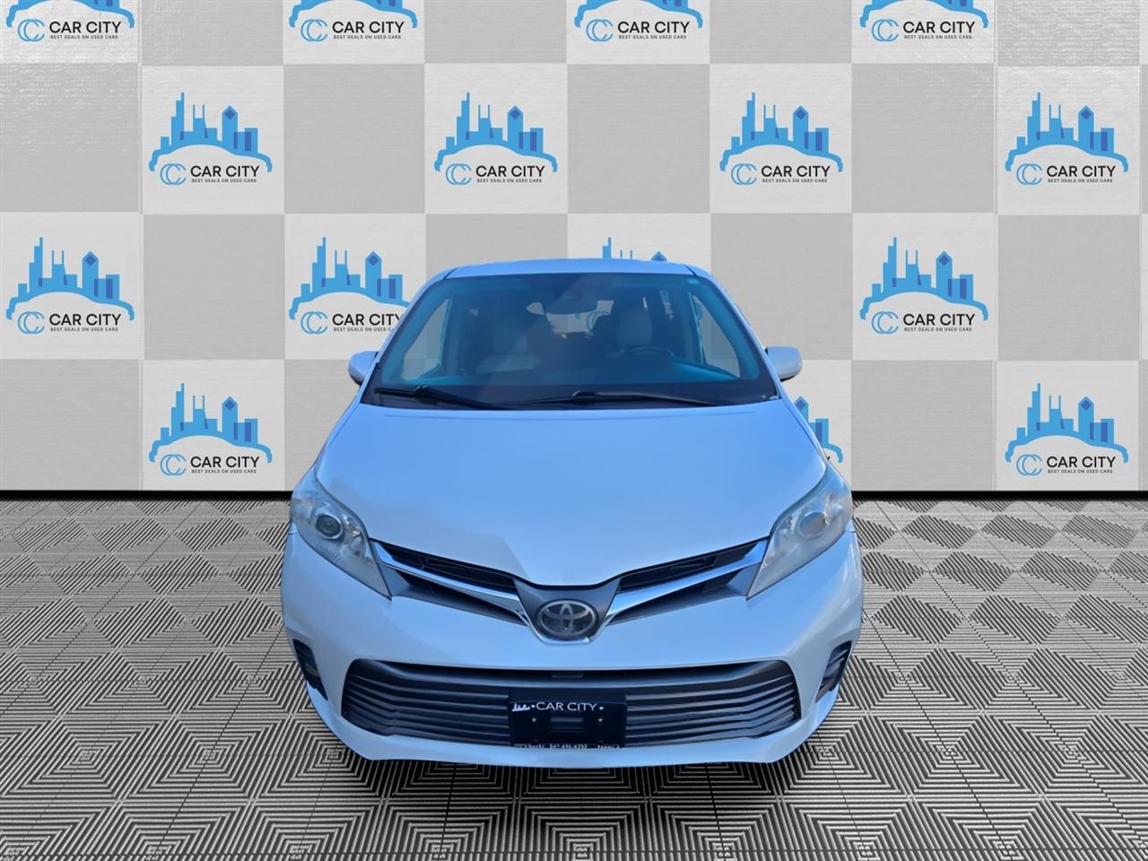Toyota Sienna Limited Premium 7-Passenger 2020