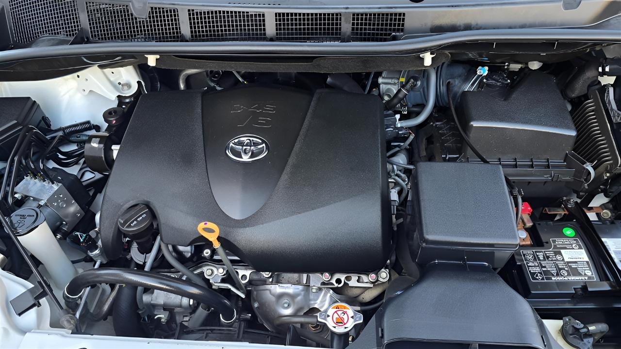 Toyota Sienna Limited Premium 7-Passenger 2020