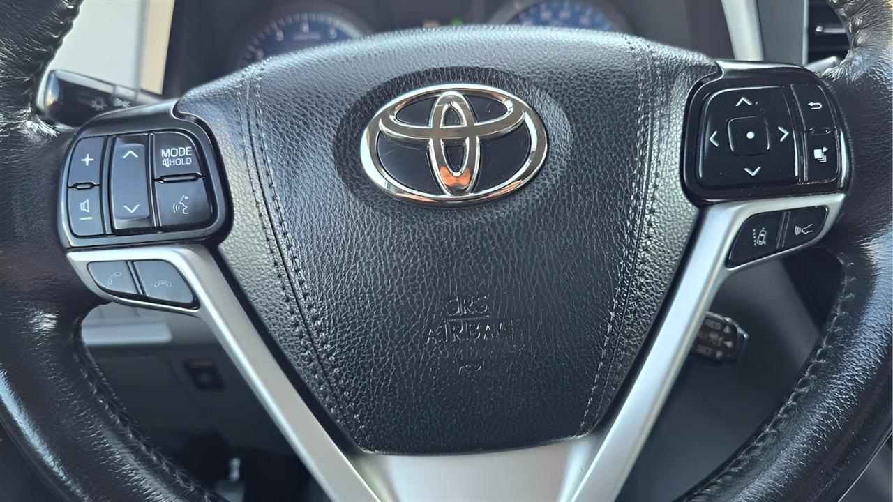 Toyota Sienna Limited Premium 7-Passenger 2020
