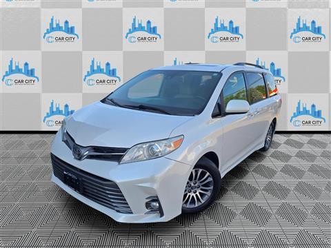 2020 Toyota Sienna Limited Premium 7-Passenger