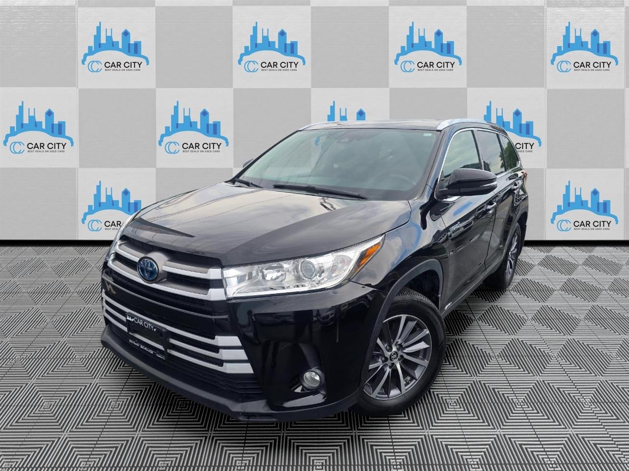 Toyota Highlander Hybrid XLE AWD 2019