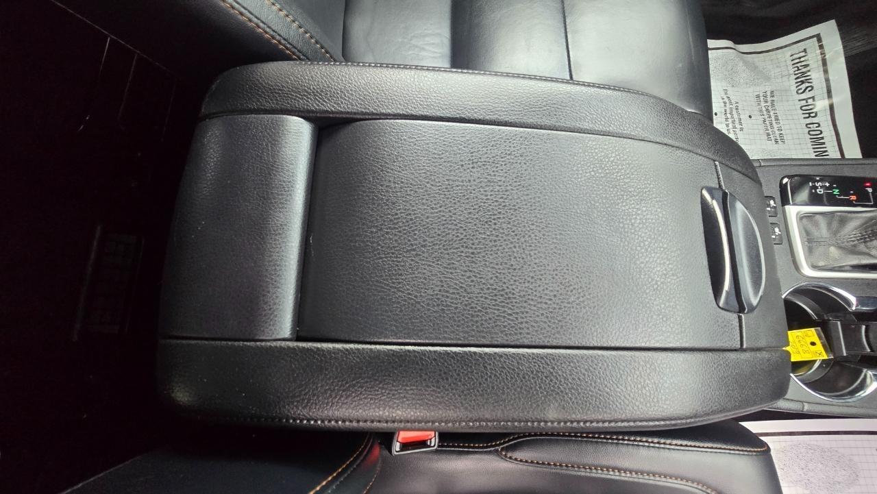Toyota Highlander Hybrid XLE AWD 2019