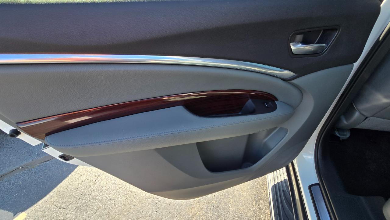 Acura MDX 6-Spd AT w/Tech Package 2014