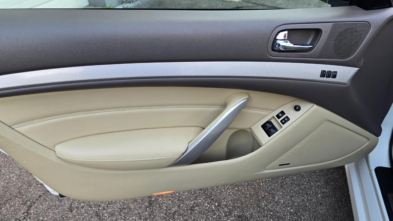 Infiniti G Coupe G37x AWD 2009
