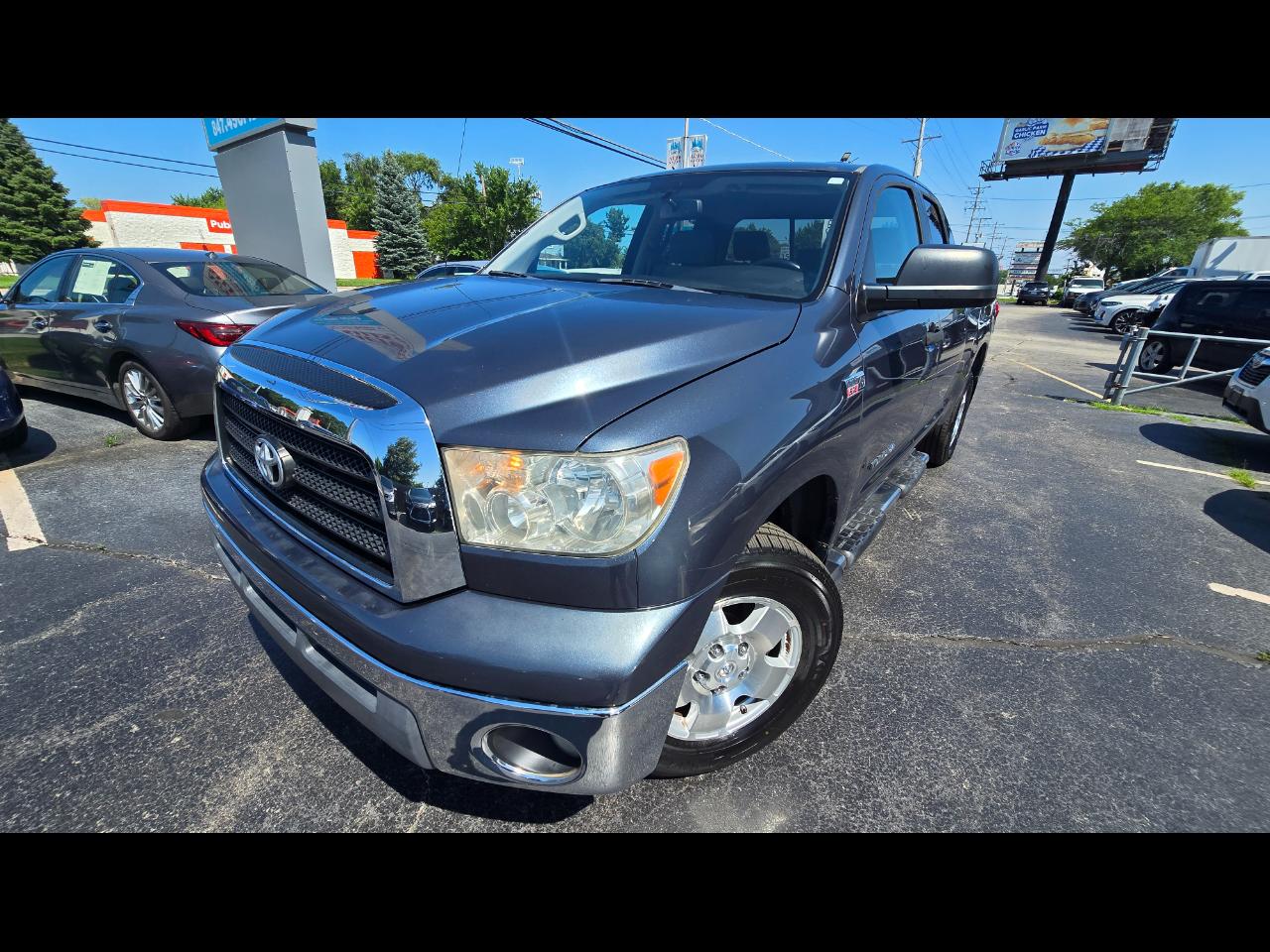 Toyota Tundra SR5 Double Cab 5.7L 4WD 2008