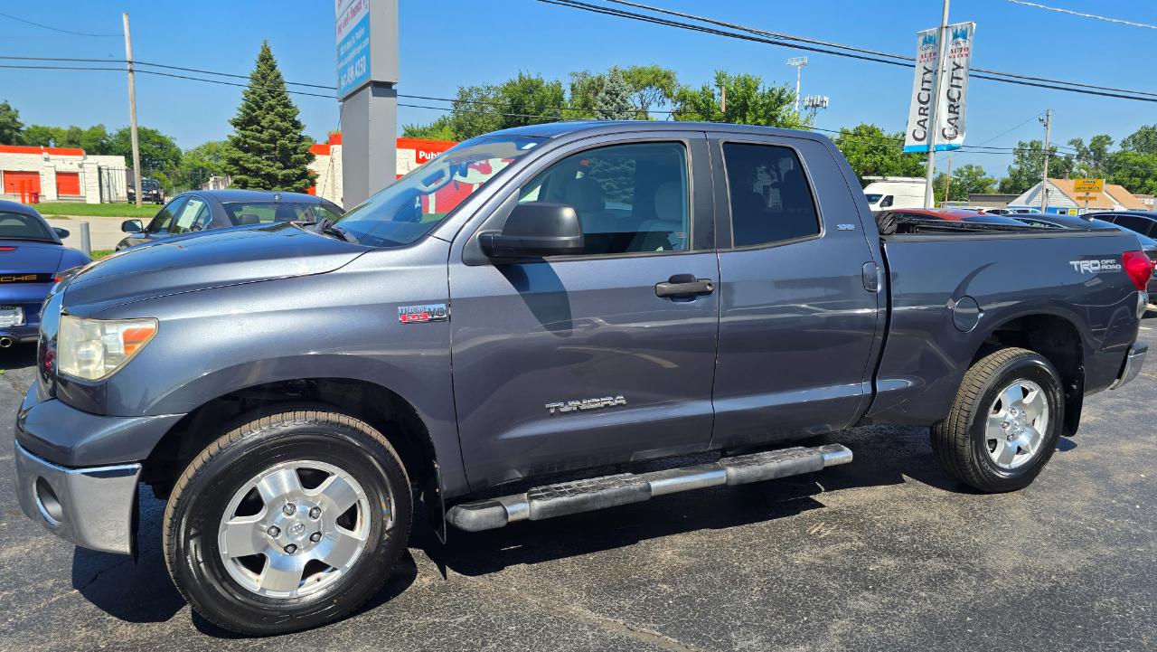 Toyota Tundra SR5 Double Cab 5.7L 4WD 2008