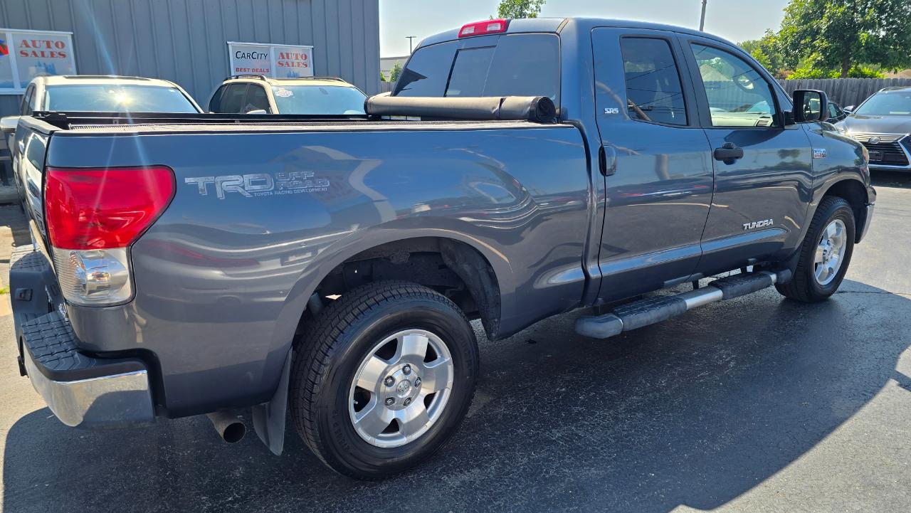 Toyota Tundra SR5 Double Cab 5.7L 4WD 2008