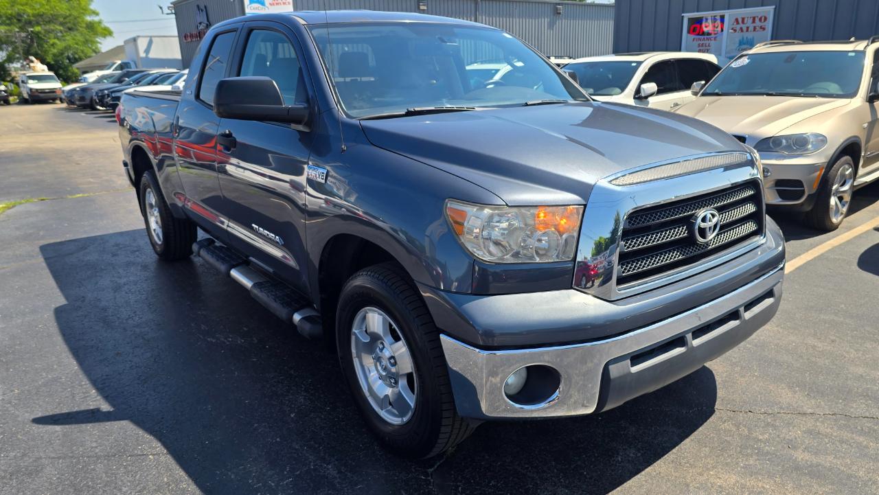 Toyota Tundra SR5 Double Cab 5.7L 4WD 2008