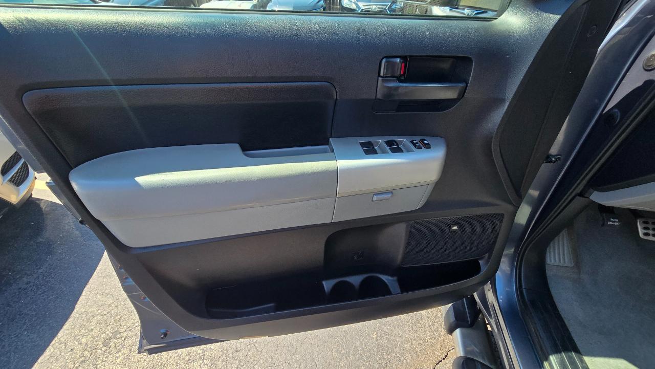 Toyota Tundra SR5 Double Cab 5.7L 4WD 2008