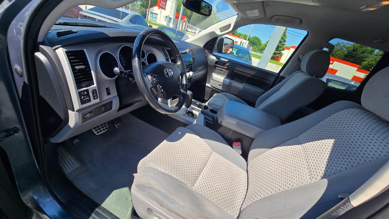 Toyota Tundra SR5 Double Cab 5.7L 4WD 2008