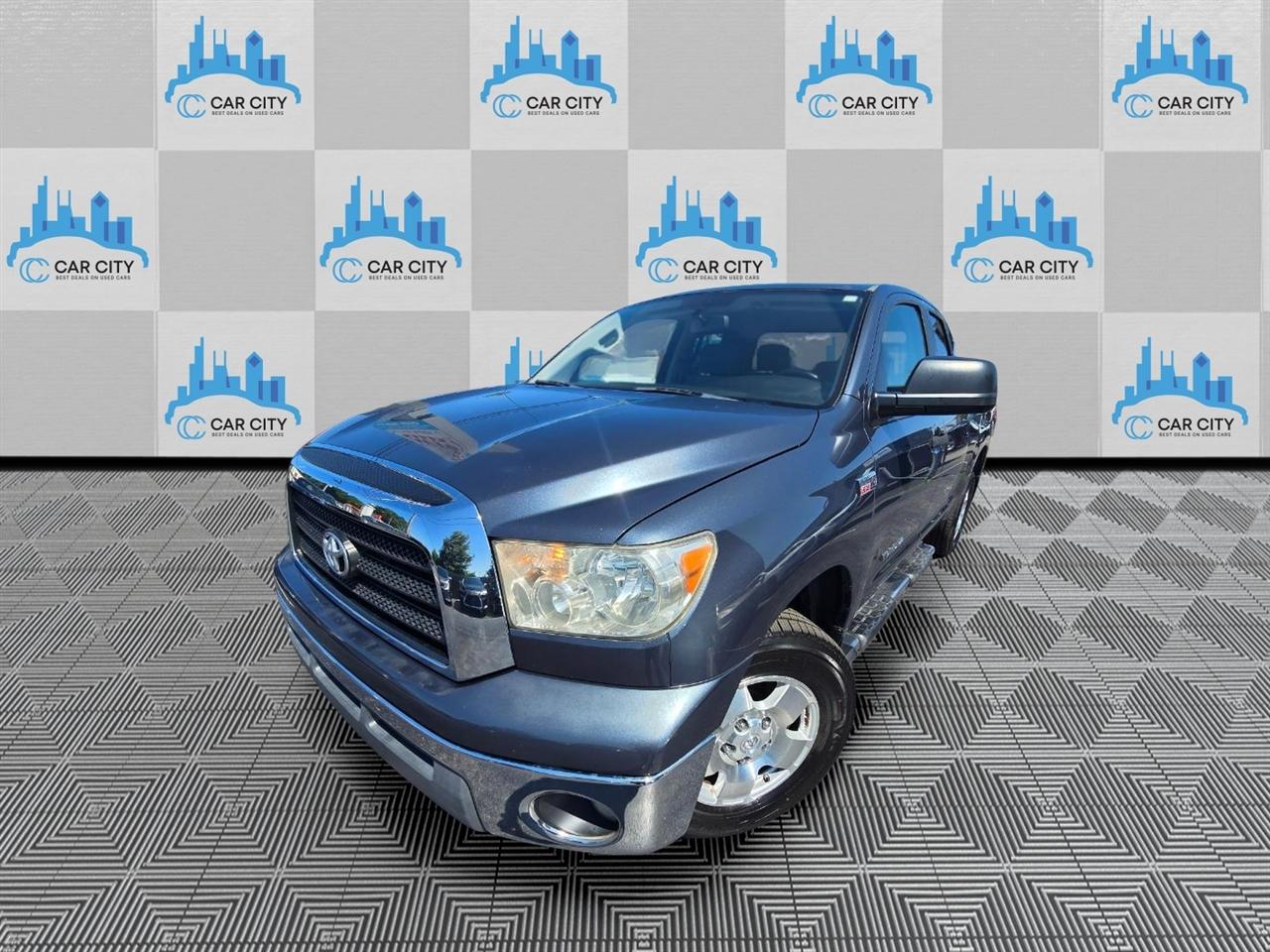 Toyota Tundra SR5 Double Cab 5.7L 4WD 2008