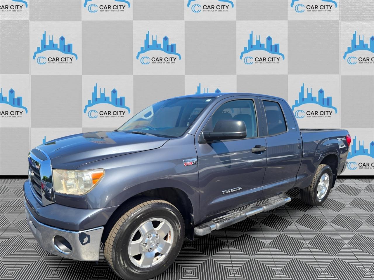 Toyota Tundra SR5 Double Cab 5.7L 4WD 2008