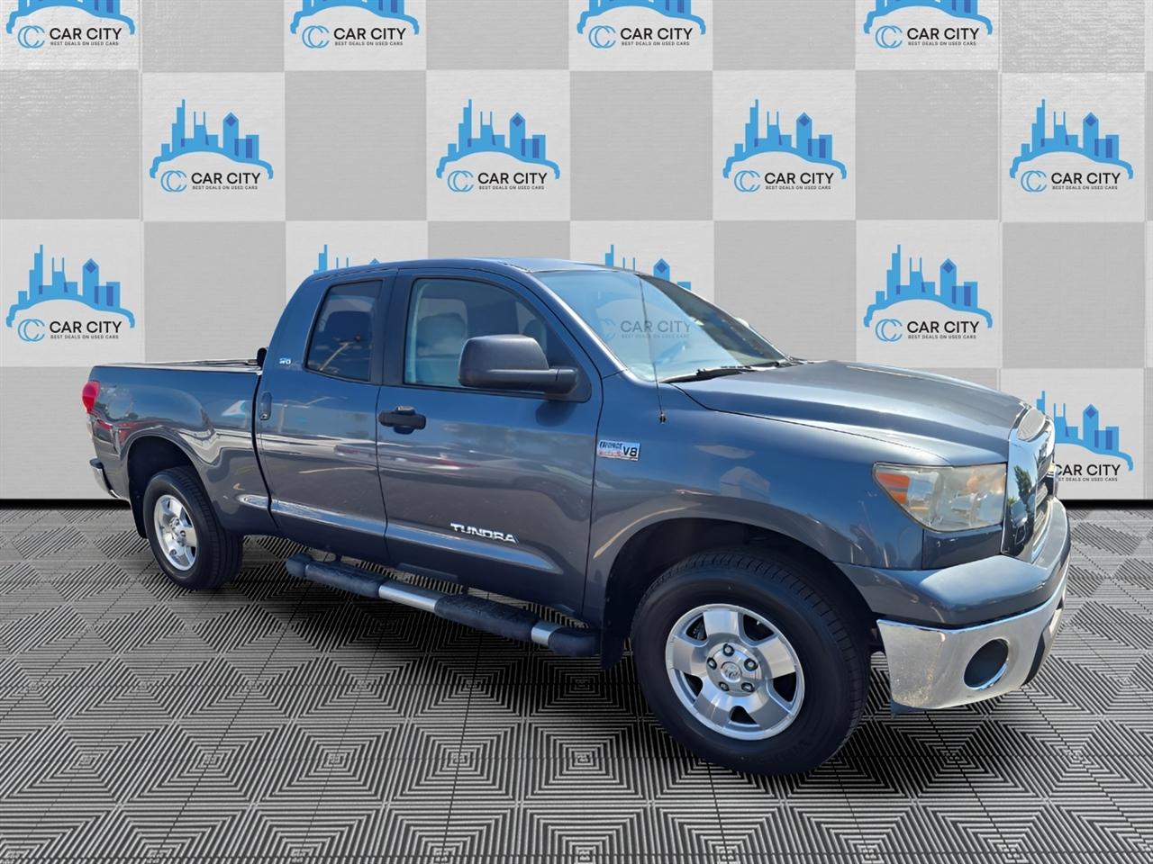 Toyota Tundra SR5 Double Cab 5.7L 4WD 2008