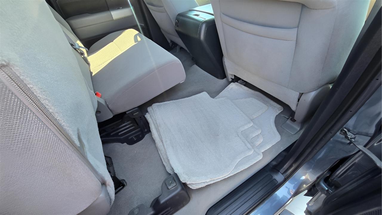 Toyota Tundra SR5 Double Cab 5.7L 4WD 2008