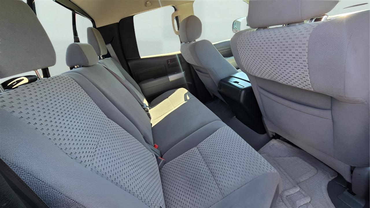 Toyota Tundra SR5 Double Cab 5.7L 4WD 2008