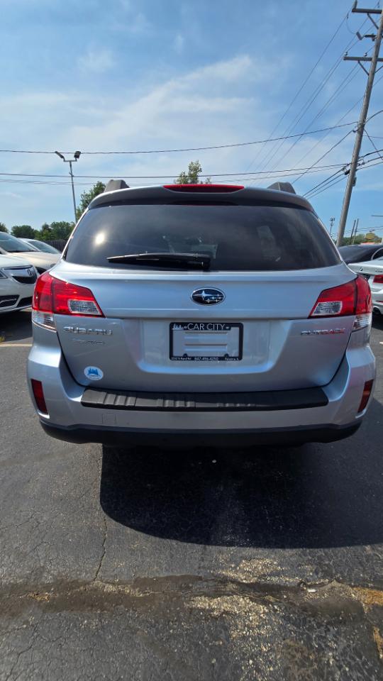 Subaru Outback 2.5i Premium 2012