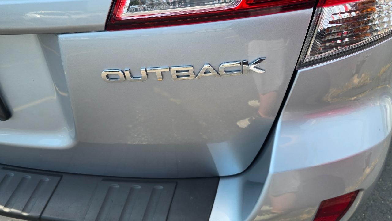 Subaru Outback 2.5i Premium 2012