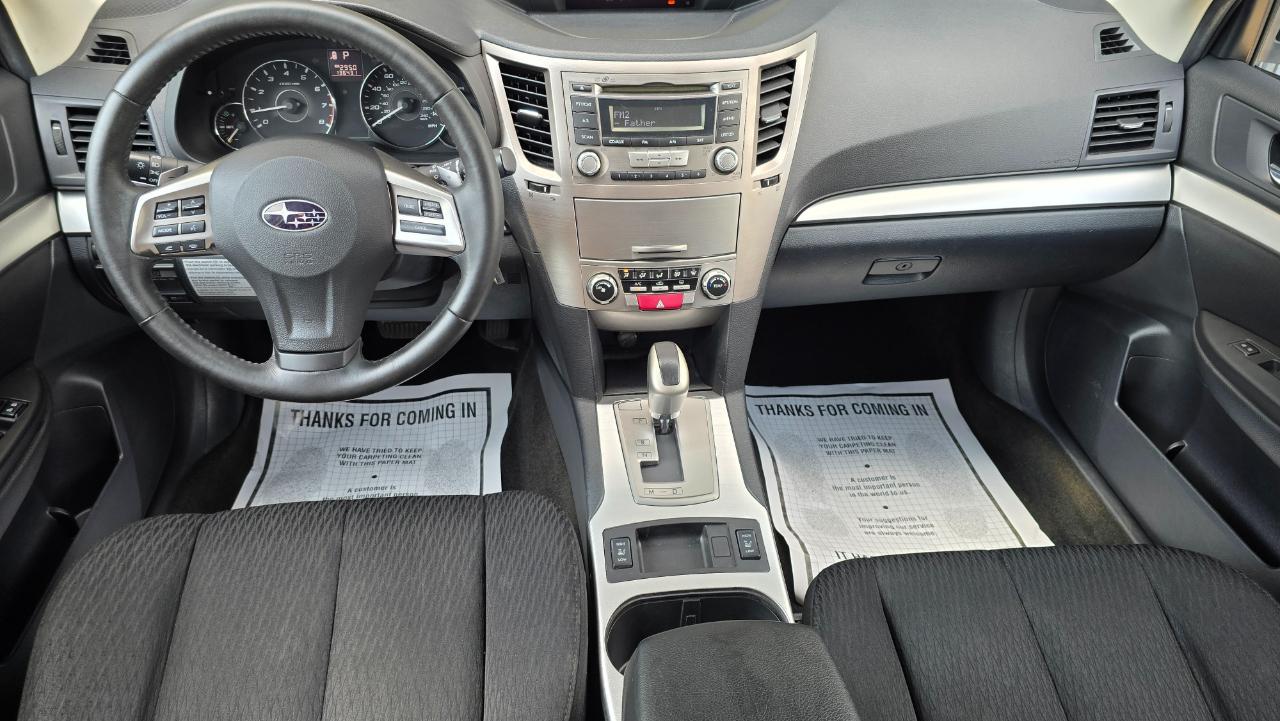 Subaru Outback 2.5i Premium 2012