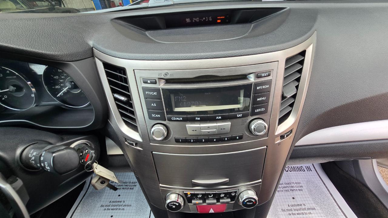 Subaru Outback 2.5i Premium 2012