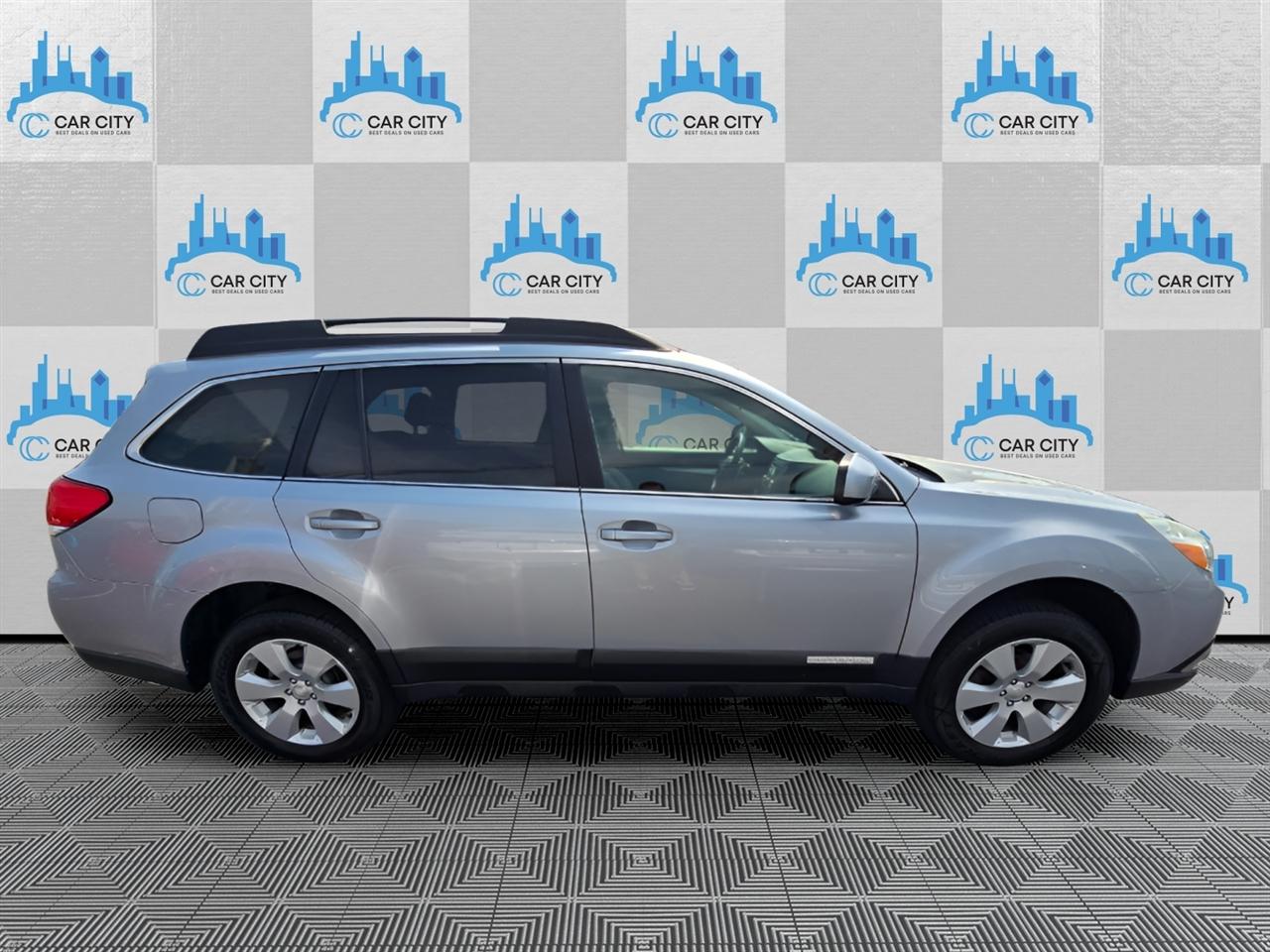 Subaru Outback 2.5i Premium 2012