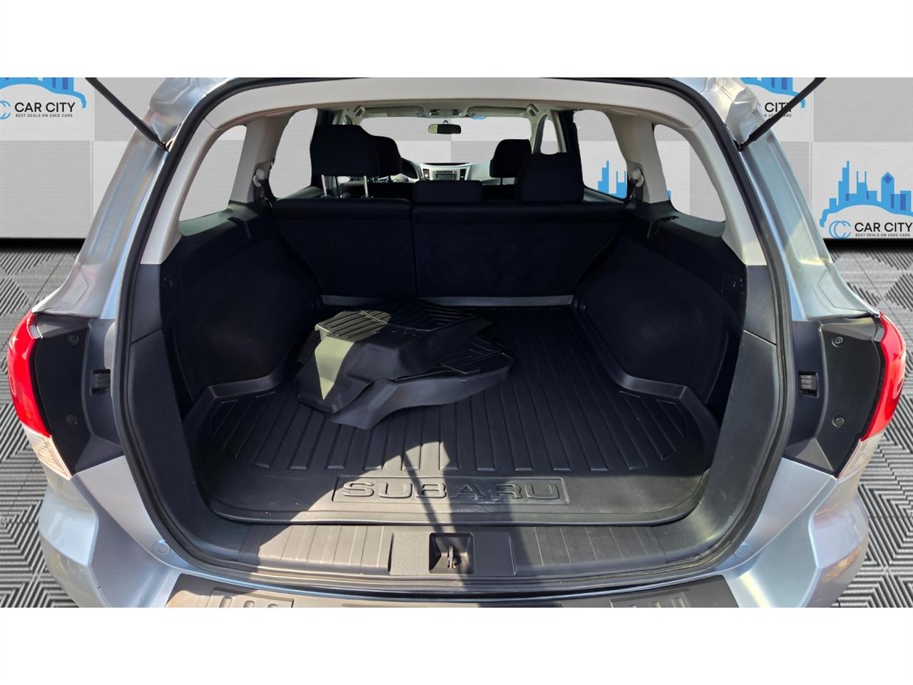 Subaru Outback 2.5i Premium 2012