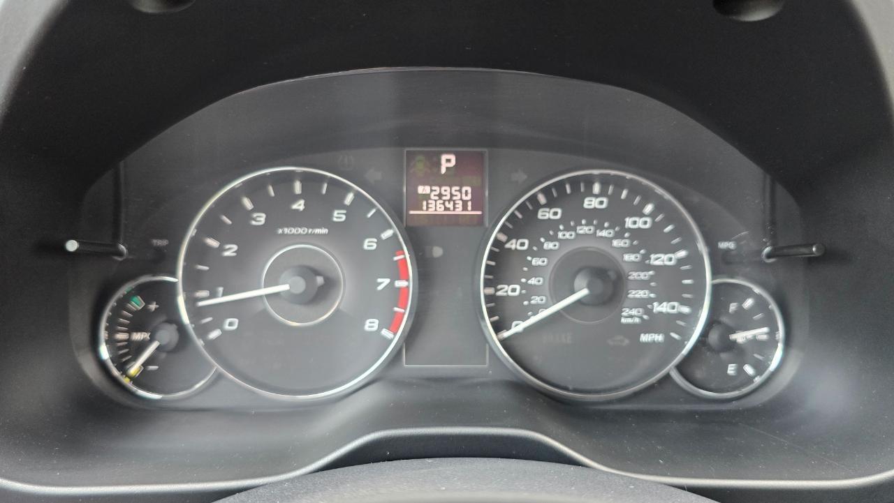 Subaru Outback 2.5i Premium 2012