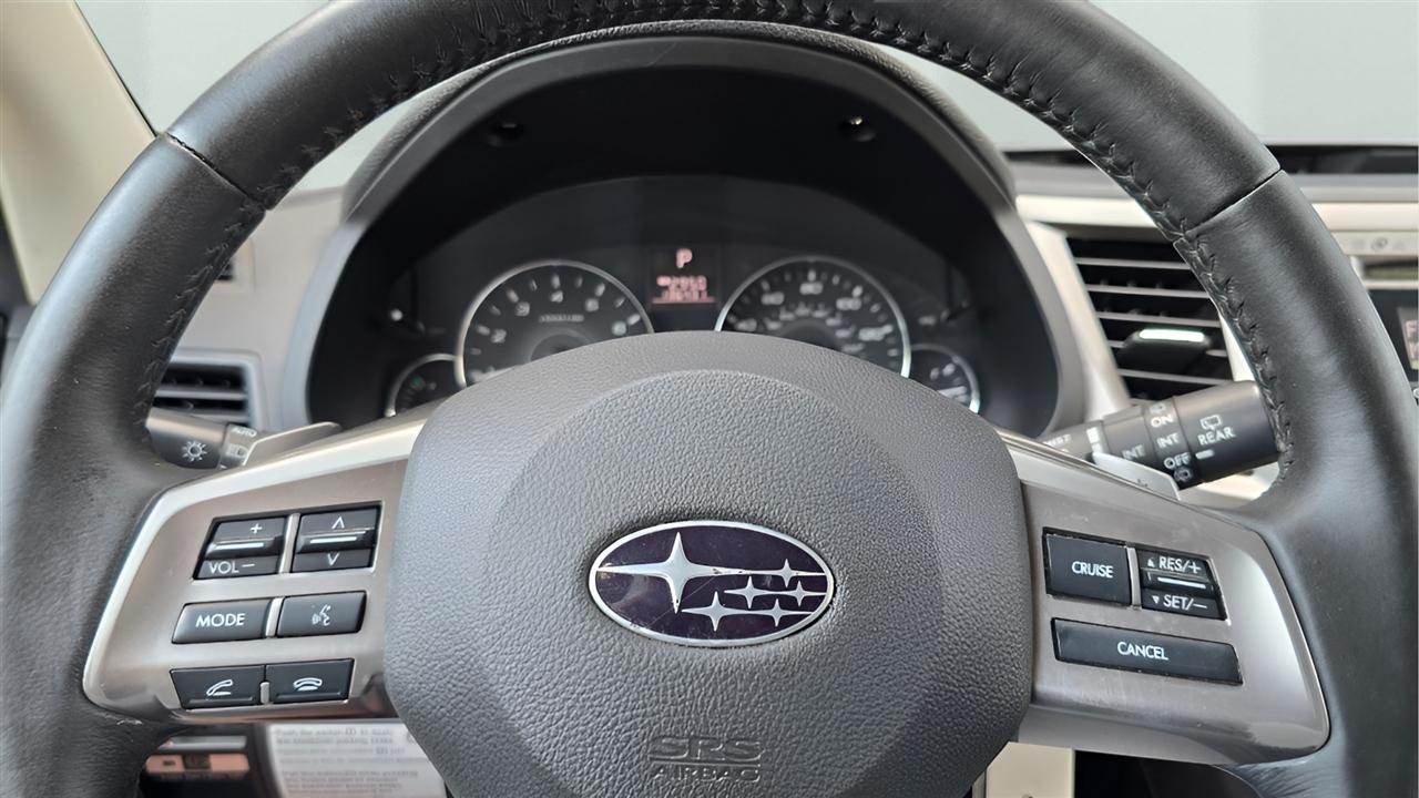 Subaru Outback 2.5i Premium 2012