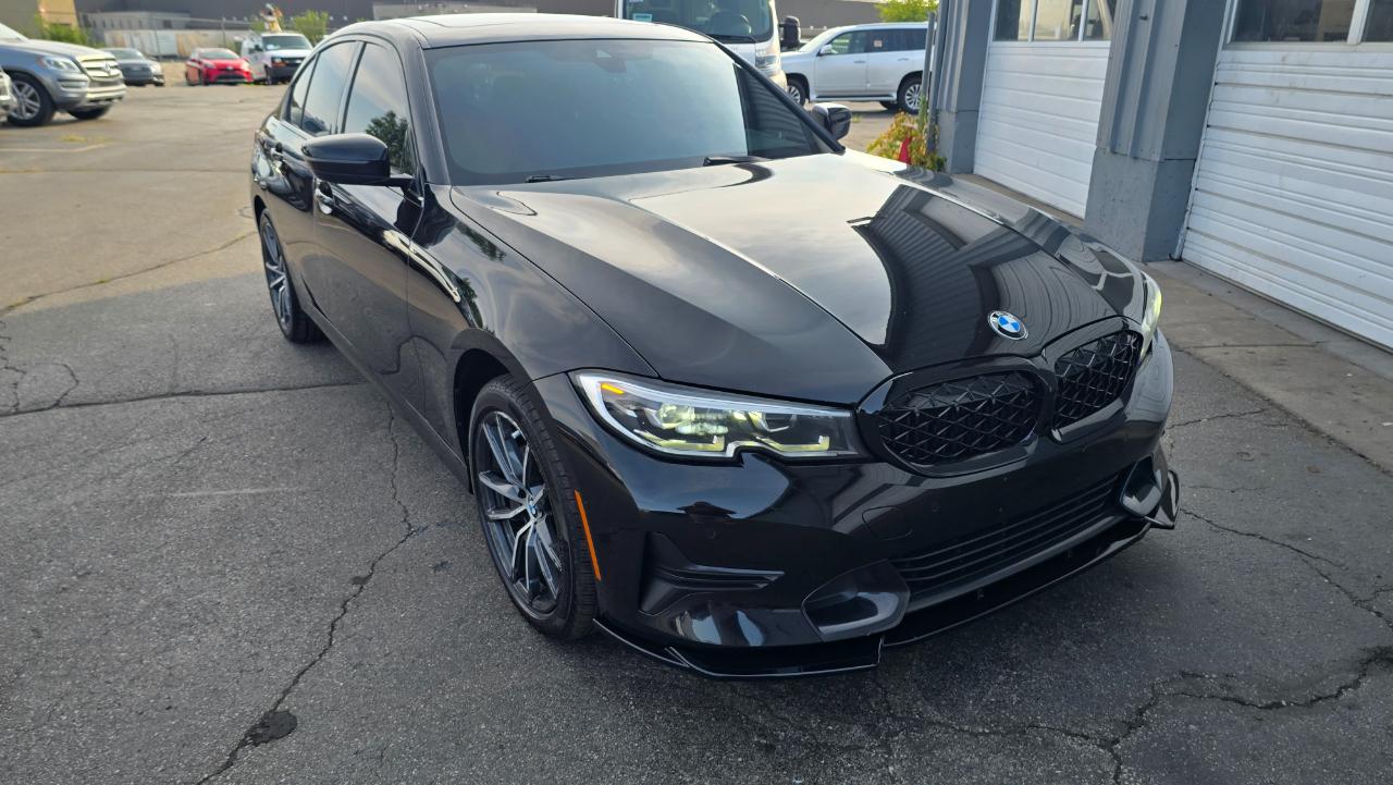 BMW 3-Series 330i xDrive 2020