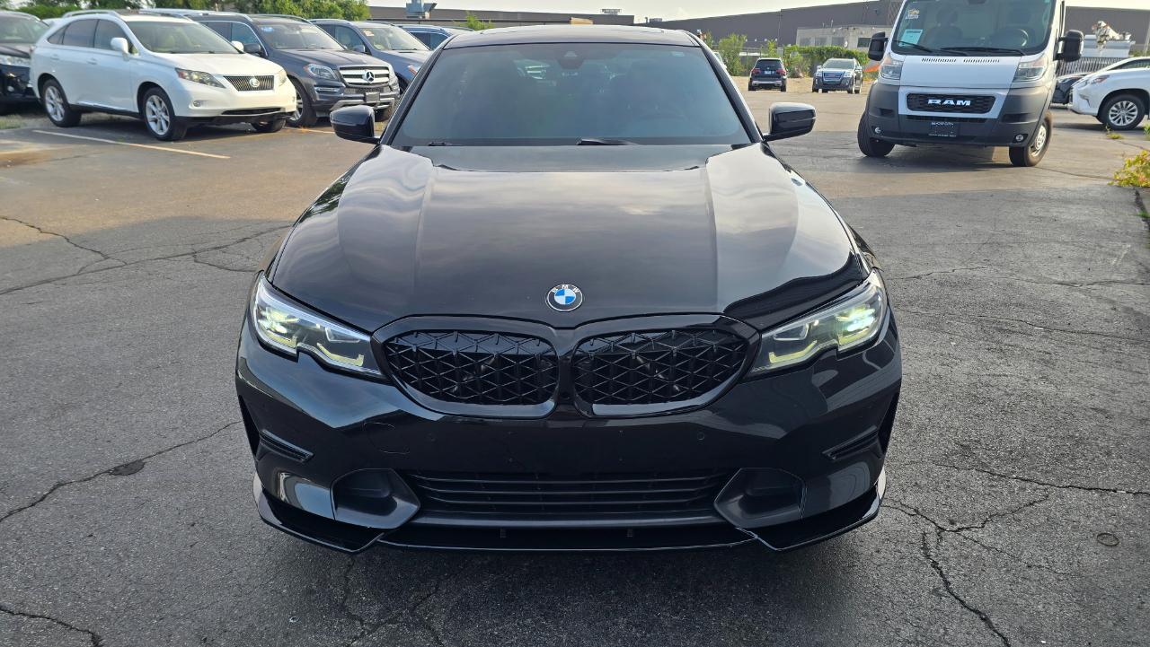 BMW 3-Series 330i xDrive 2020