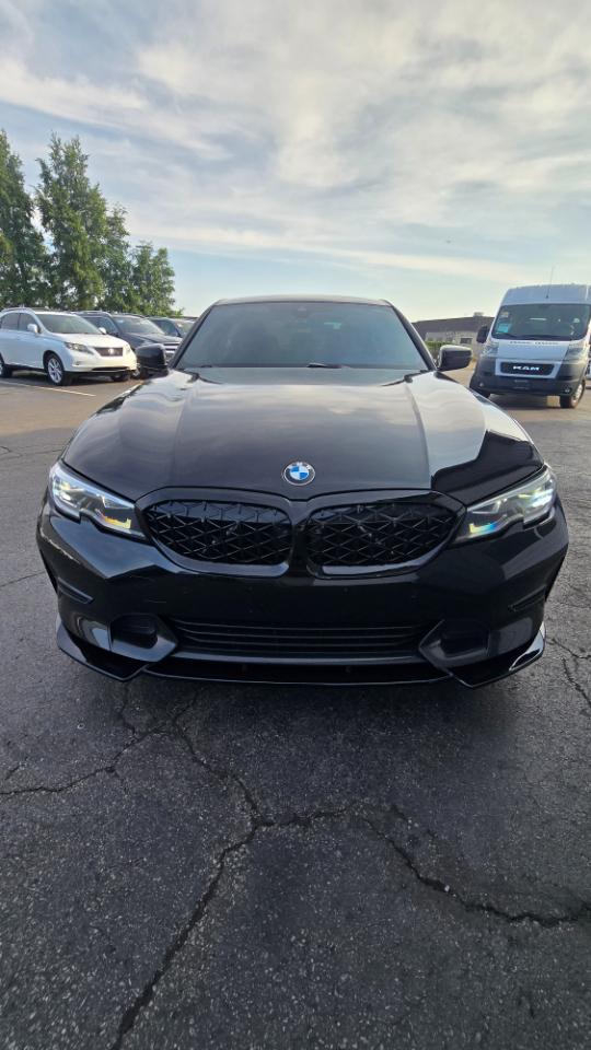 BMW 3-Series 330i xDrive 2020