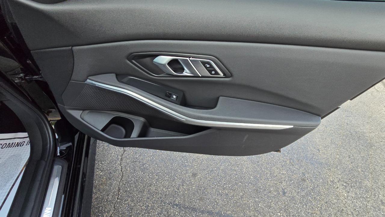 BMW 3-Series 330i xDrive 2020