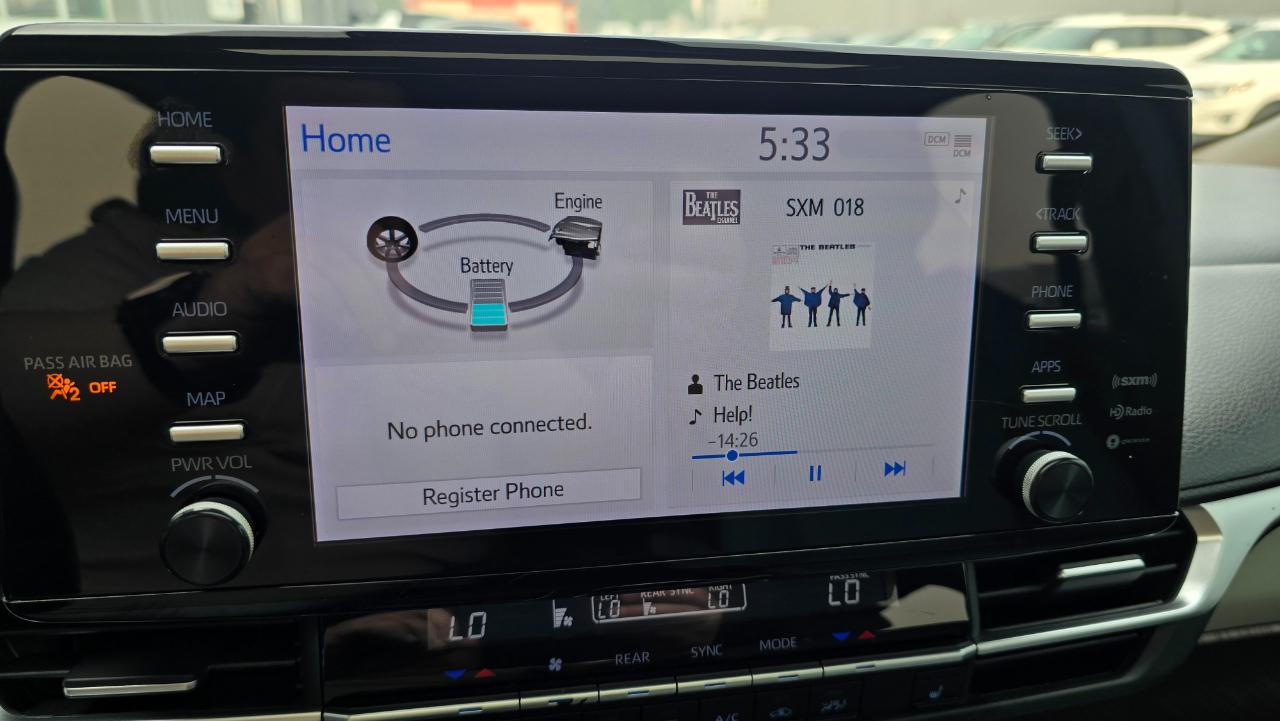 Toyota Sienna XLE 7-Passenger 2023