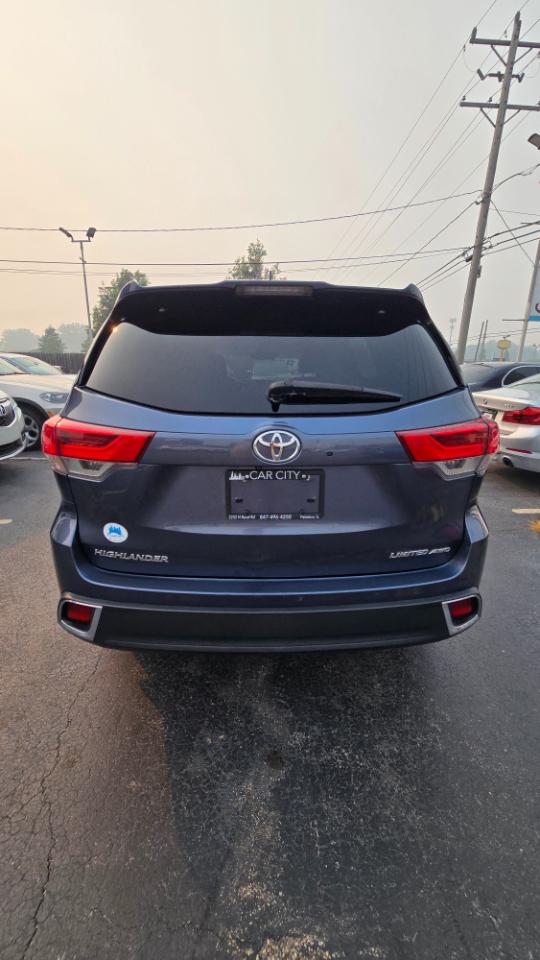 Toyota Highlander Limited AWD V6 2018