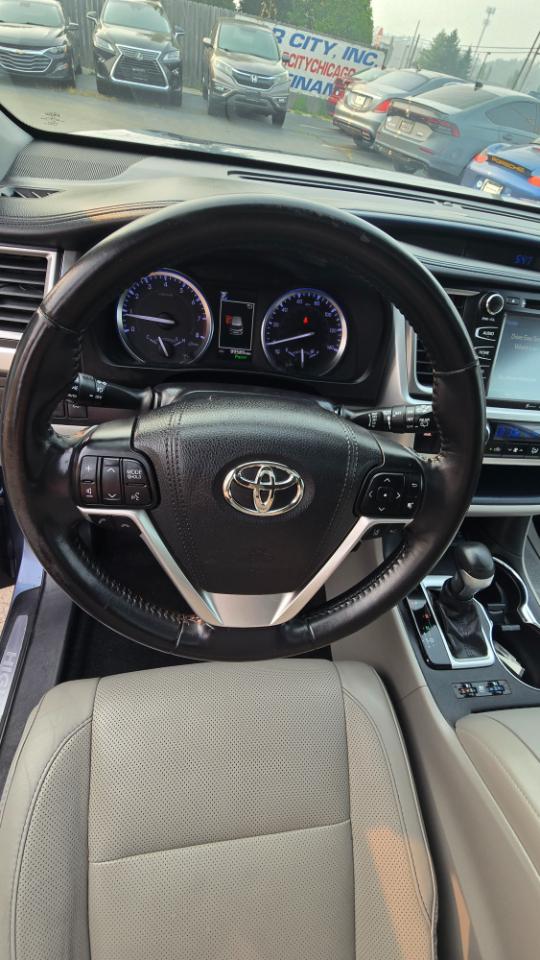 Toyota Highlander Limited AWD V6 2018