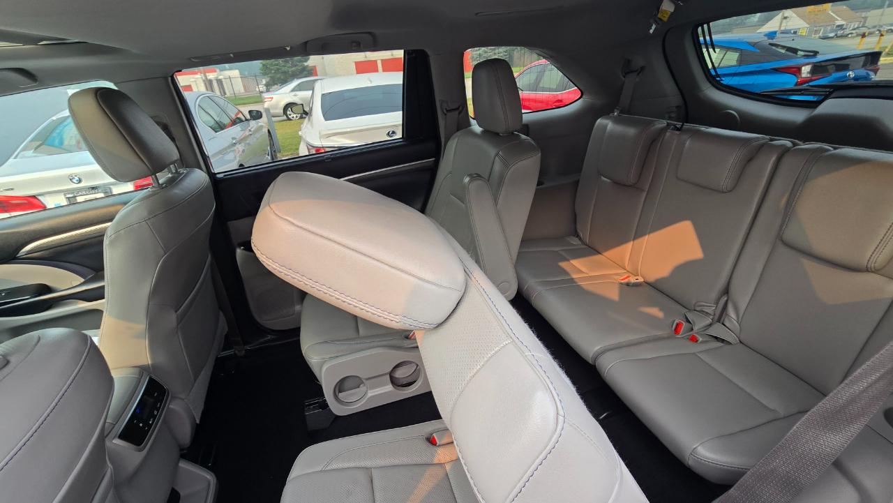 Toyota Highlander Limited AWD V6 2018