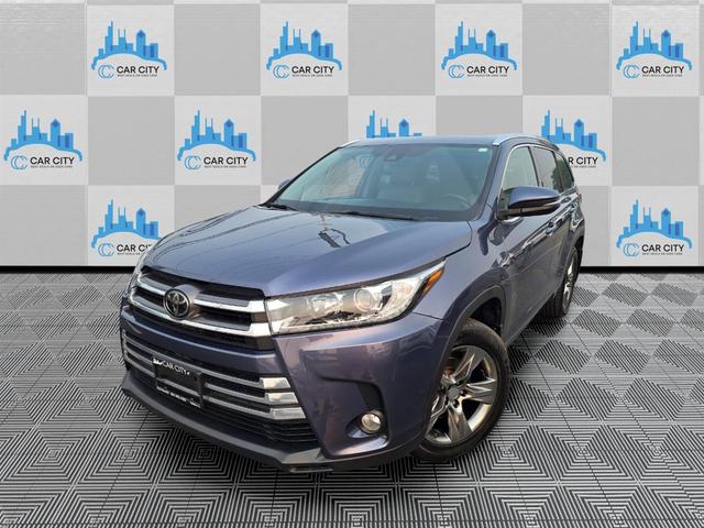 Gray 2018 Toyota Highlander SUV / Crossover All-Wheel Drive Automatic