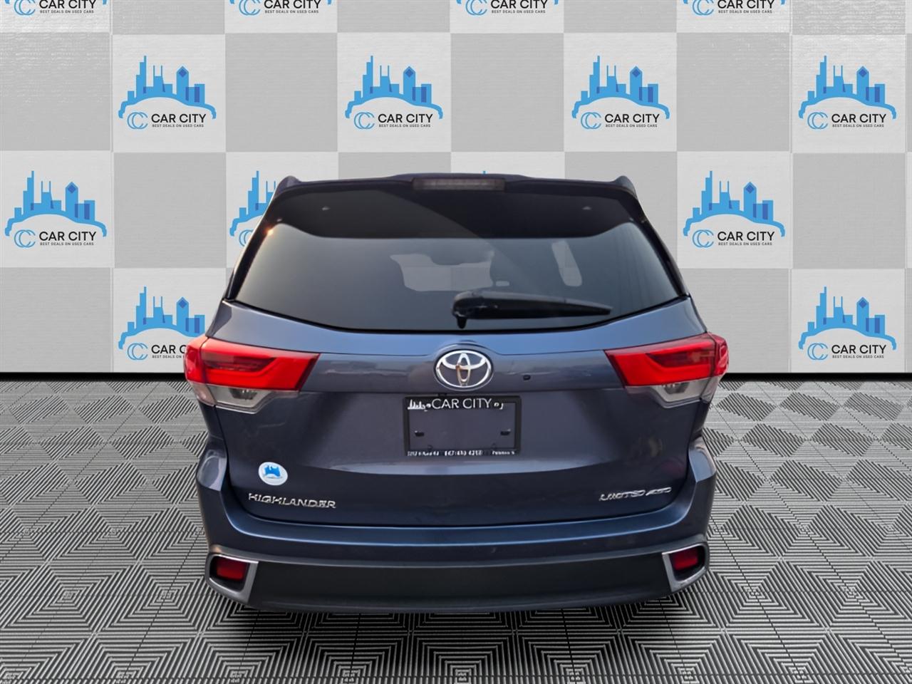 Toyota Highlander Limited AWD V6 2018