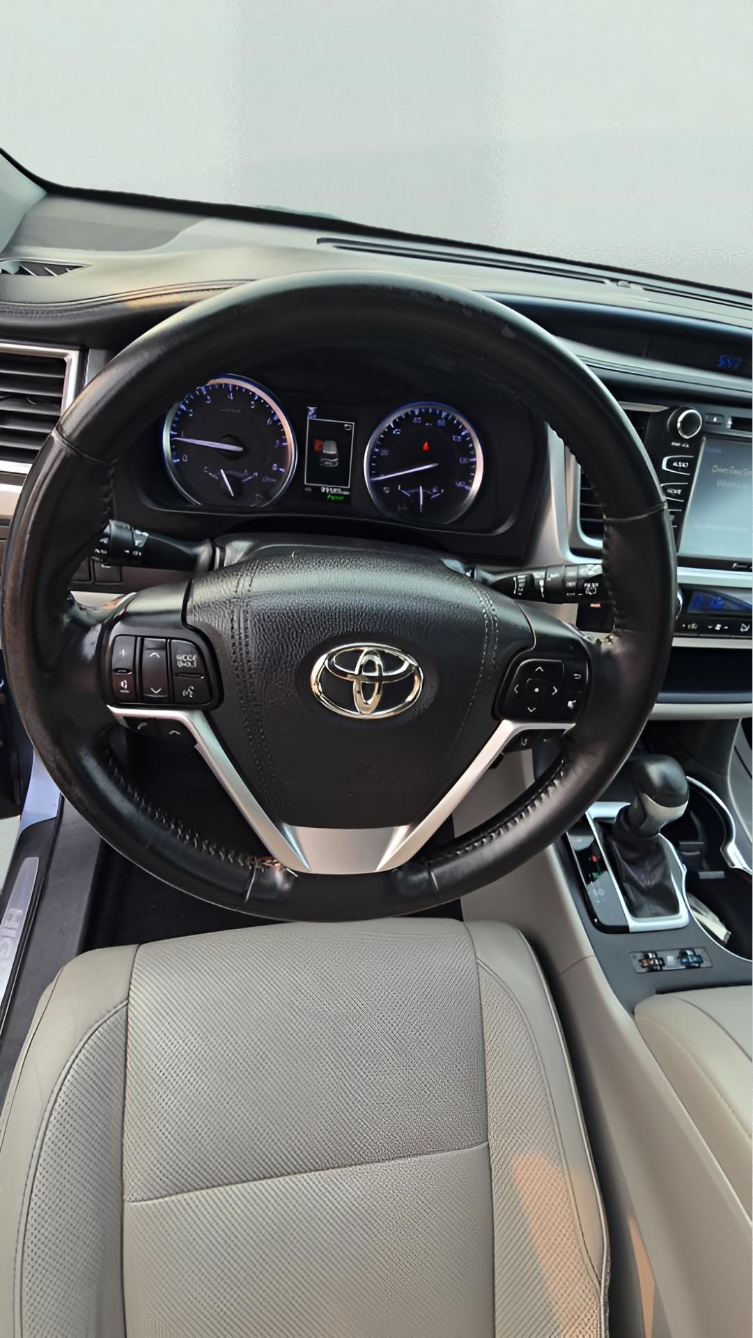 Toyota Highlander Limited AWD V6 2018