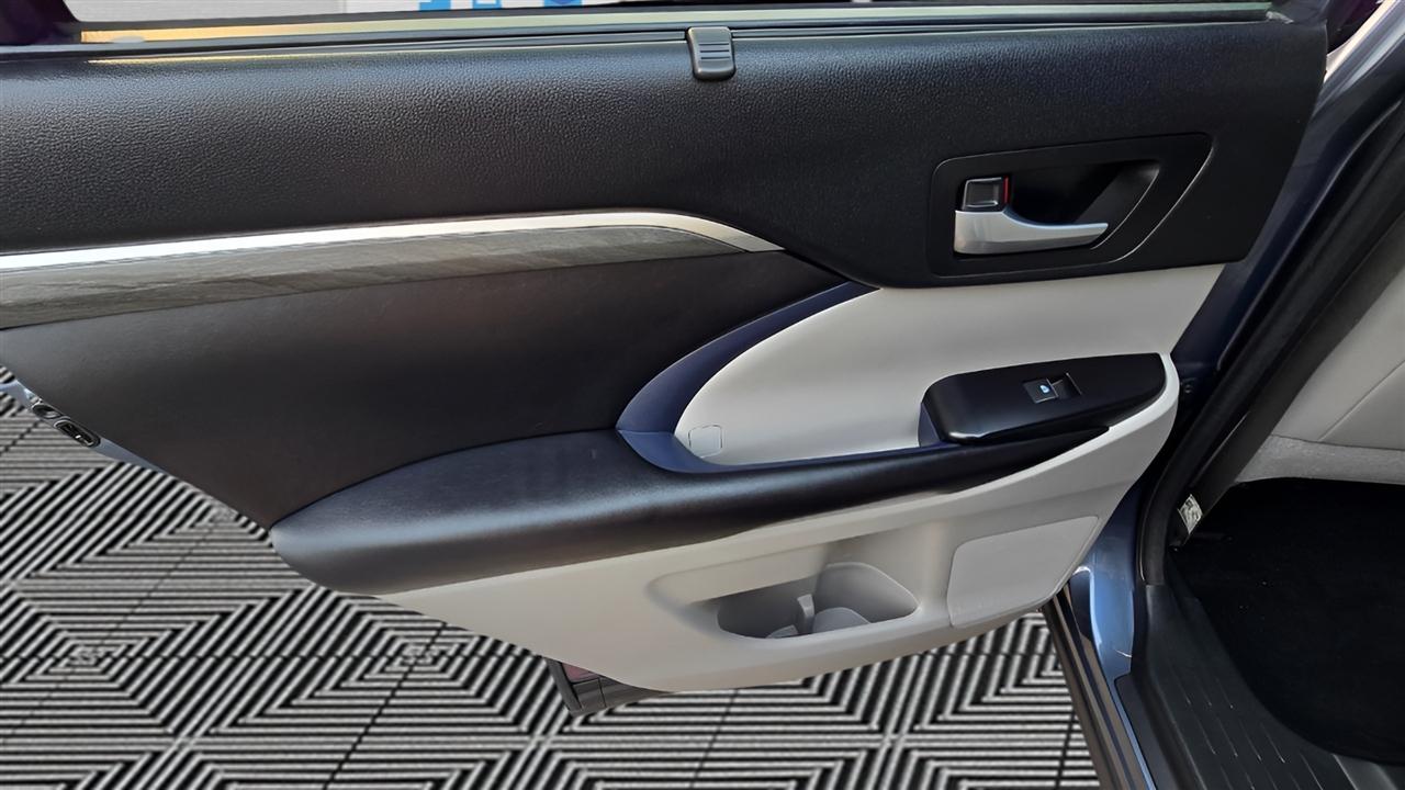 Toyota Highlander Limited AWD V6 2018