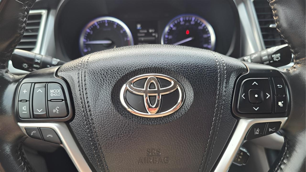 Toyota Highlander Limited AWD V6 2018