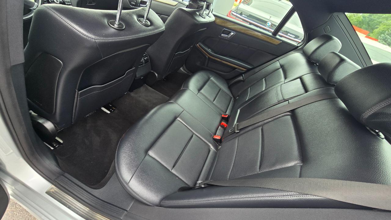 Mercedes-Benz E-Class E350 Sedan 4MATIC 2011