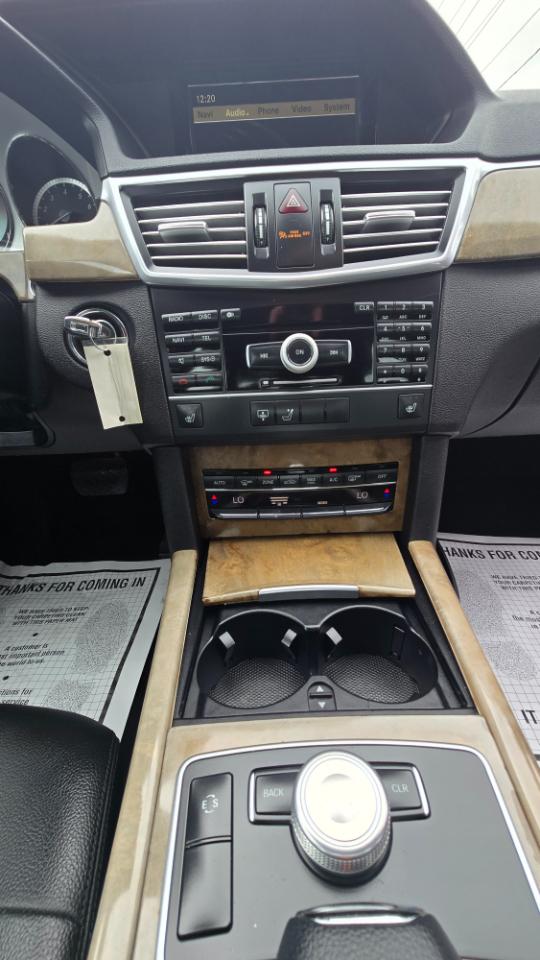 Mercedes-Benz E-Class E350 Sedan 4MATIC 2011