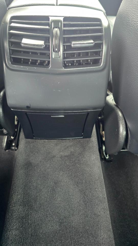 Mercedes-Benz E-Class E350 Sedan 4MATIC 2011