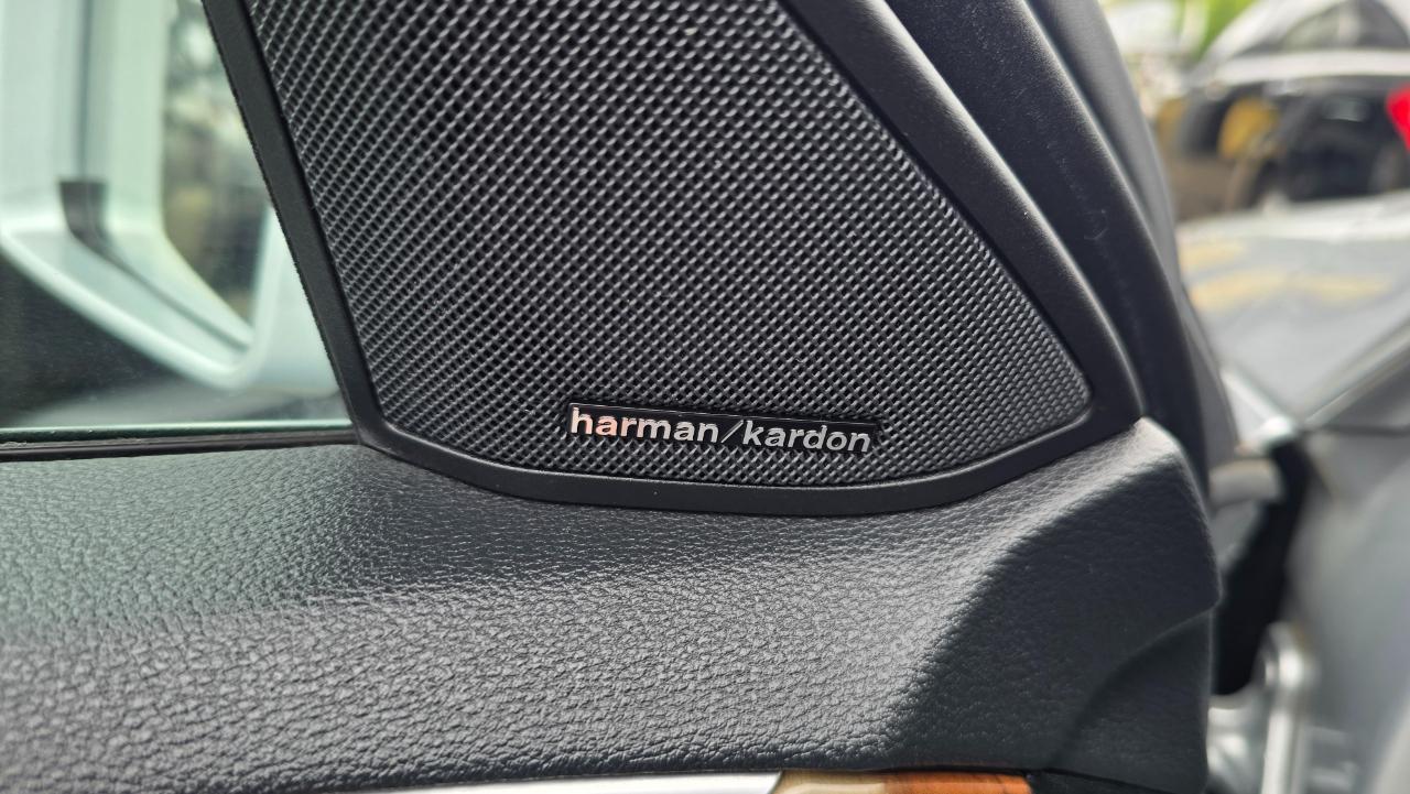 Mercedes-Benz E-Class E350 Sedan 4MATIC 2011