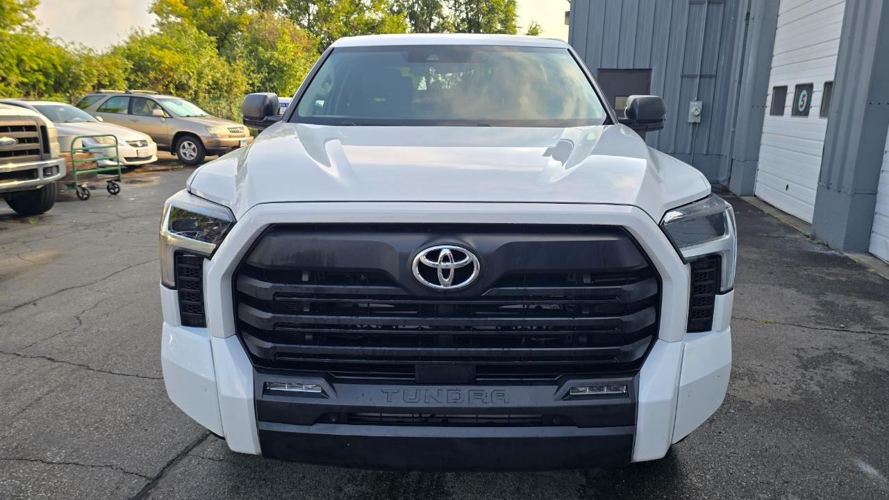 Toyota Tundra SR5 CrewMax 4WD 2023