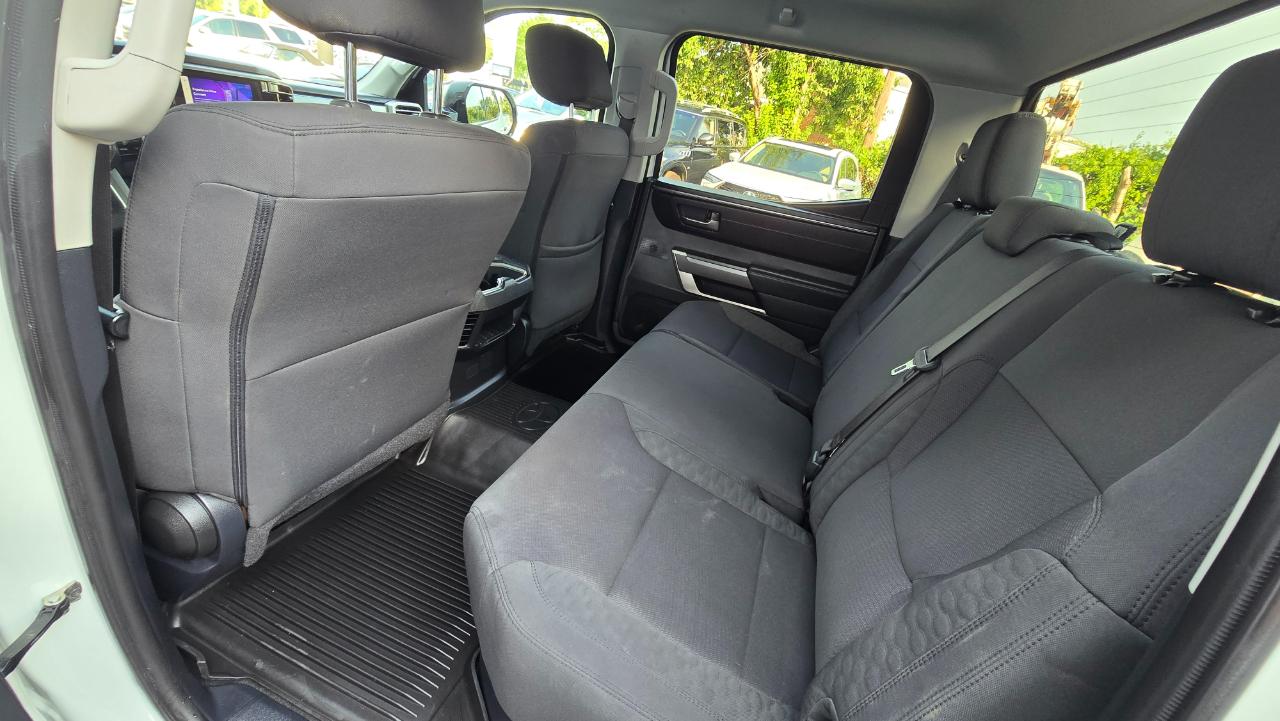 Toyota Tundra SR5 CrewMax 4WD 2023