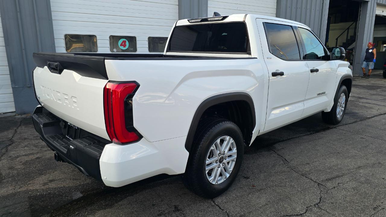 Toyota Tundra SR5 CrewMax 4WD 2023