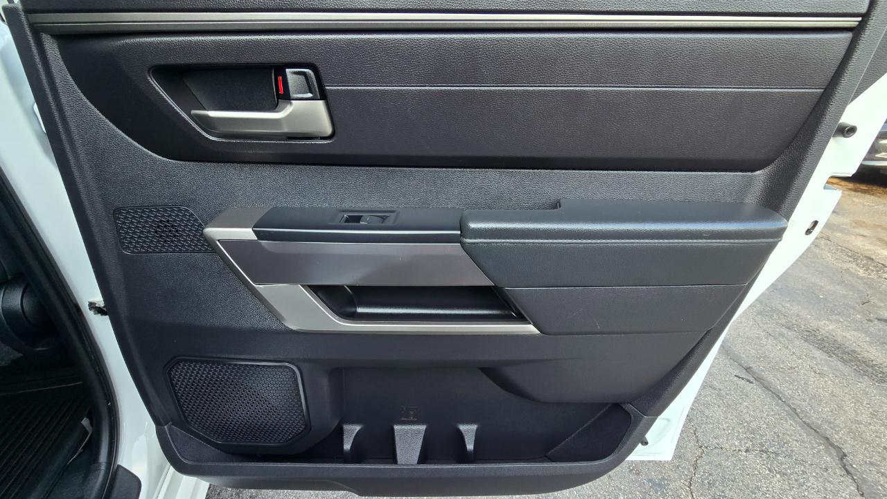 Toyota Tundra SR5 CrewMax 4WD 2023